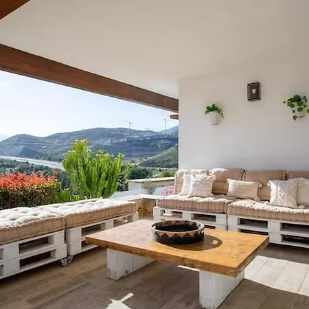 Villa Hermosa En Benahavis Estepona